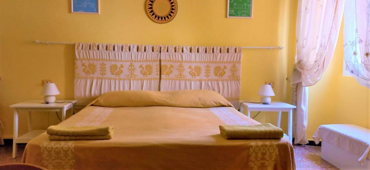 كالياري B&B In Centro المظهر الخارجي الصورة